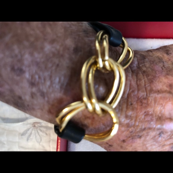 Gorjana Black Chain Link Bracelet. - Picture 2 of 4